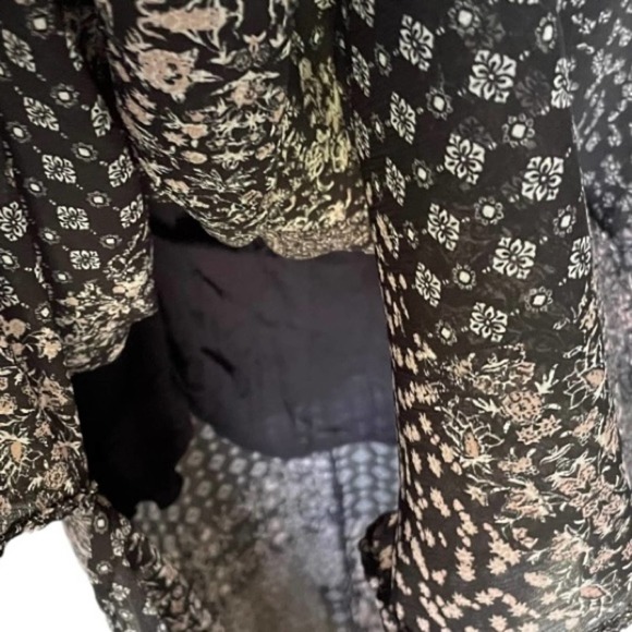 Bohemian Maxi Dress Side Slits V-Neck w/ Tassels Black Size 8 - Picture 5 of 8